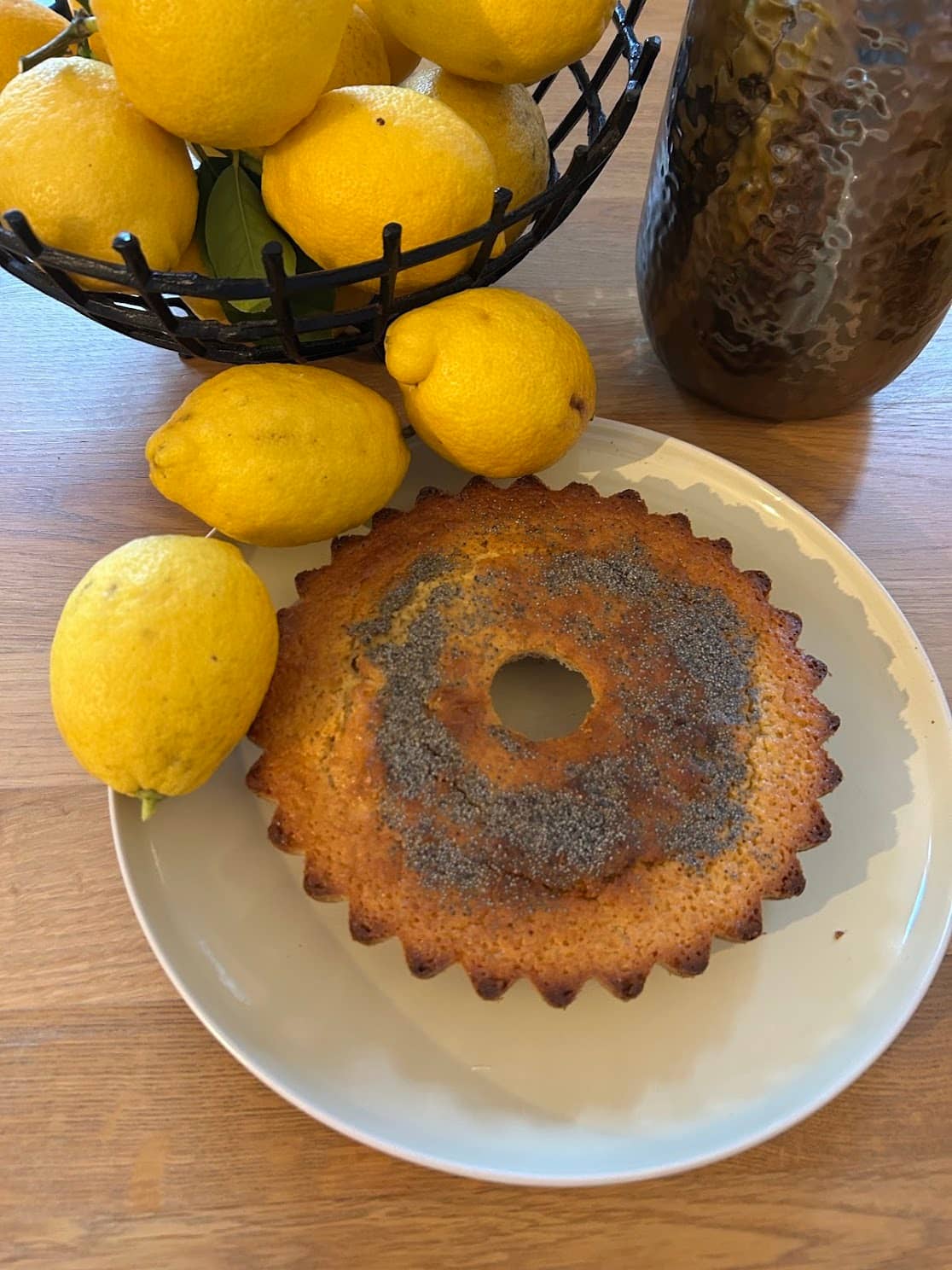 Gâteau moelleux au citron avec graines de pavot