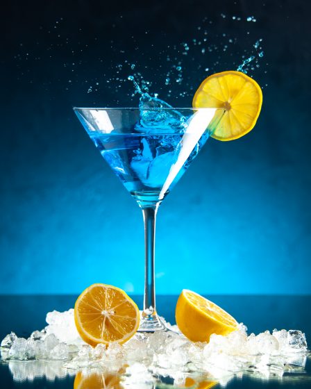 Un verre de cocktail crédit photo: @Gstudio