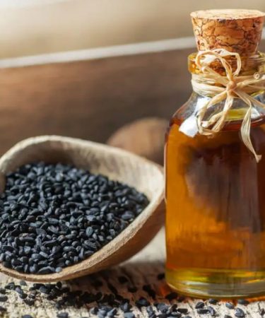 Huile de nigelle crédit photo: @ unsplash mescioglu