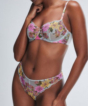 Une belle lingerie crédit photo: @pinterest
