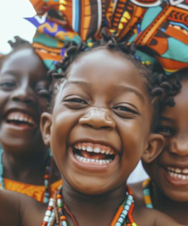 des enfants joyeux crédit photo: @pinterest