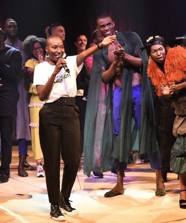 Un défilé de Adama Paris crédit photo: @fashionnetwork