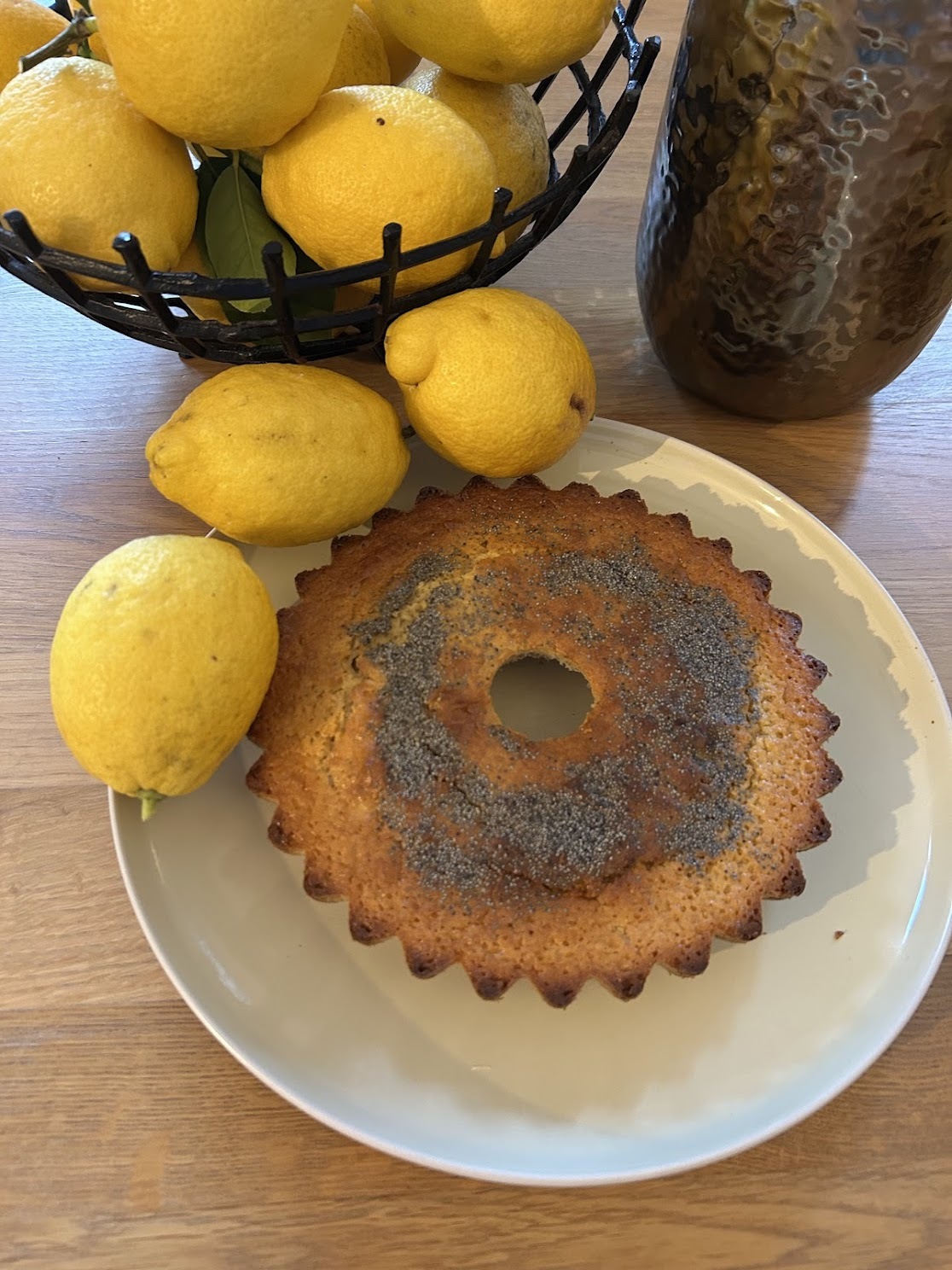 Gâteau moelleux au citron avec graines de pavot